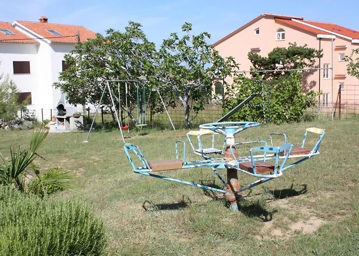 Apartmán For Families With Children Lopar, Rab - 10402 *