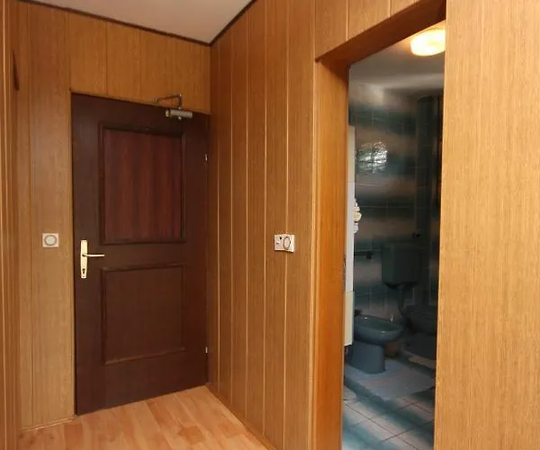 For Families With Children Lopar, Rab - 10402 Apartmán